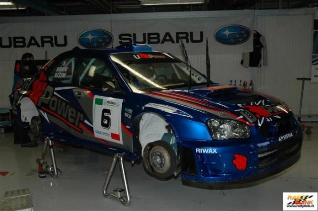 http://img45.xooimage.com/files/8/d/1/la-20subaru-20di-20uzzeni_jpg-82e9af.jpg